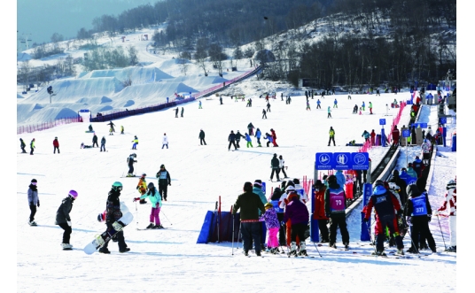 河北省第二届冰雪运动会·全民乐享冰雪
